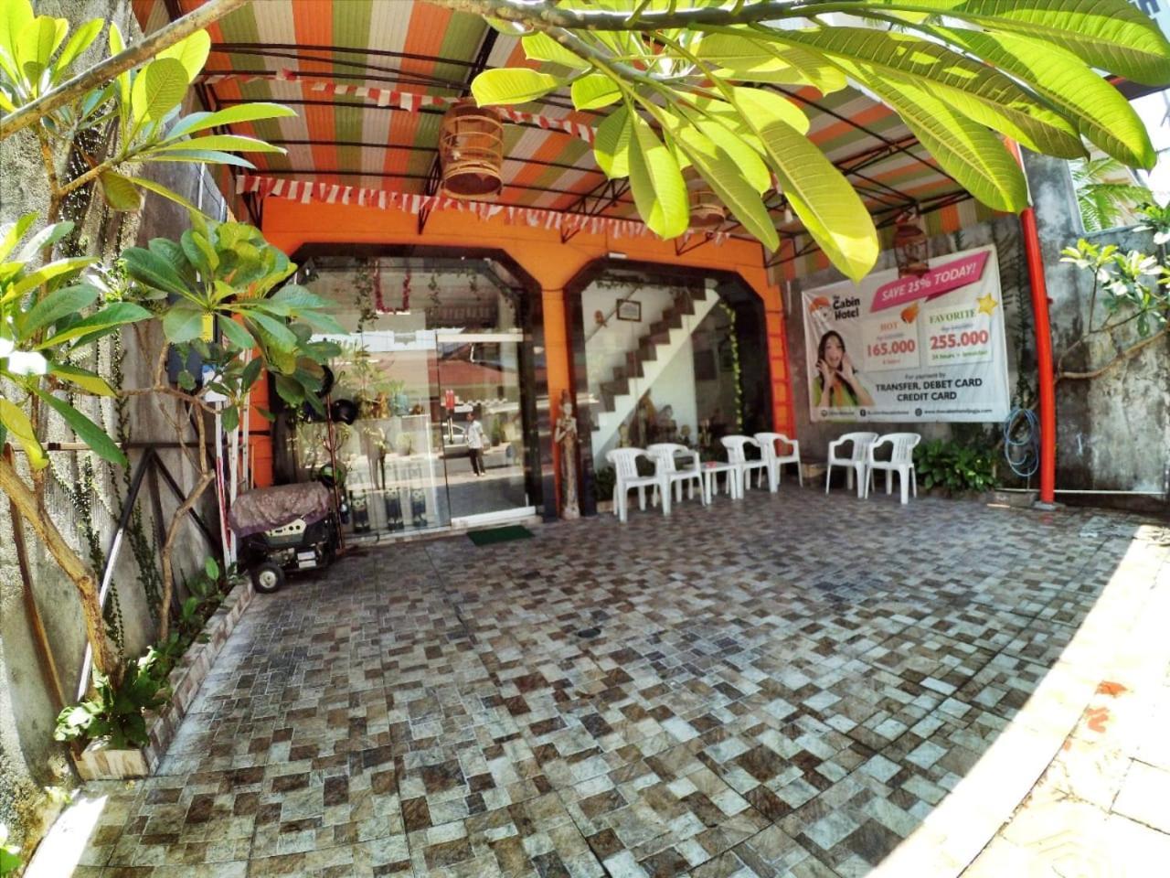 Cabin Hotel Bhayangkara Yogyakarta Exterior photo